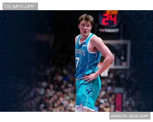 克尼佩尔创下新秀连续命中三分纪录16场比赛表现惊艳引发关注